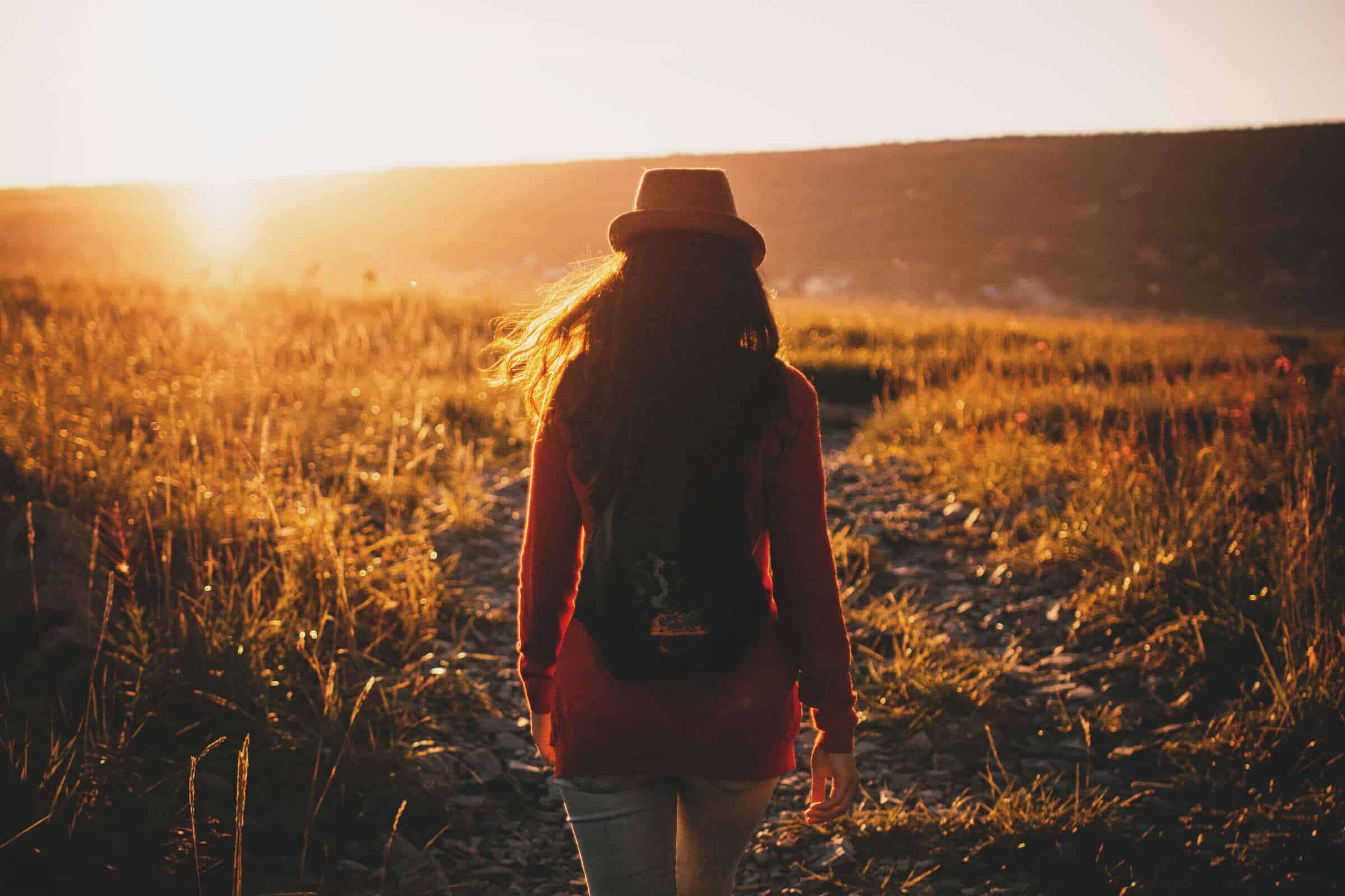 voyageuse, femme, voyager, peur, angoisse