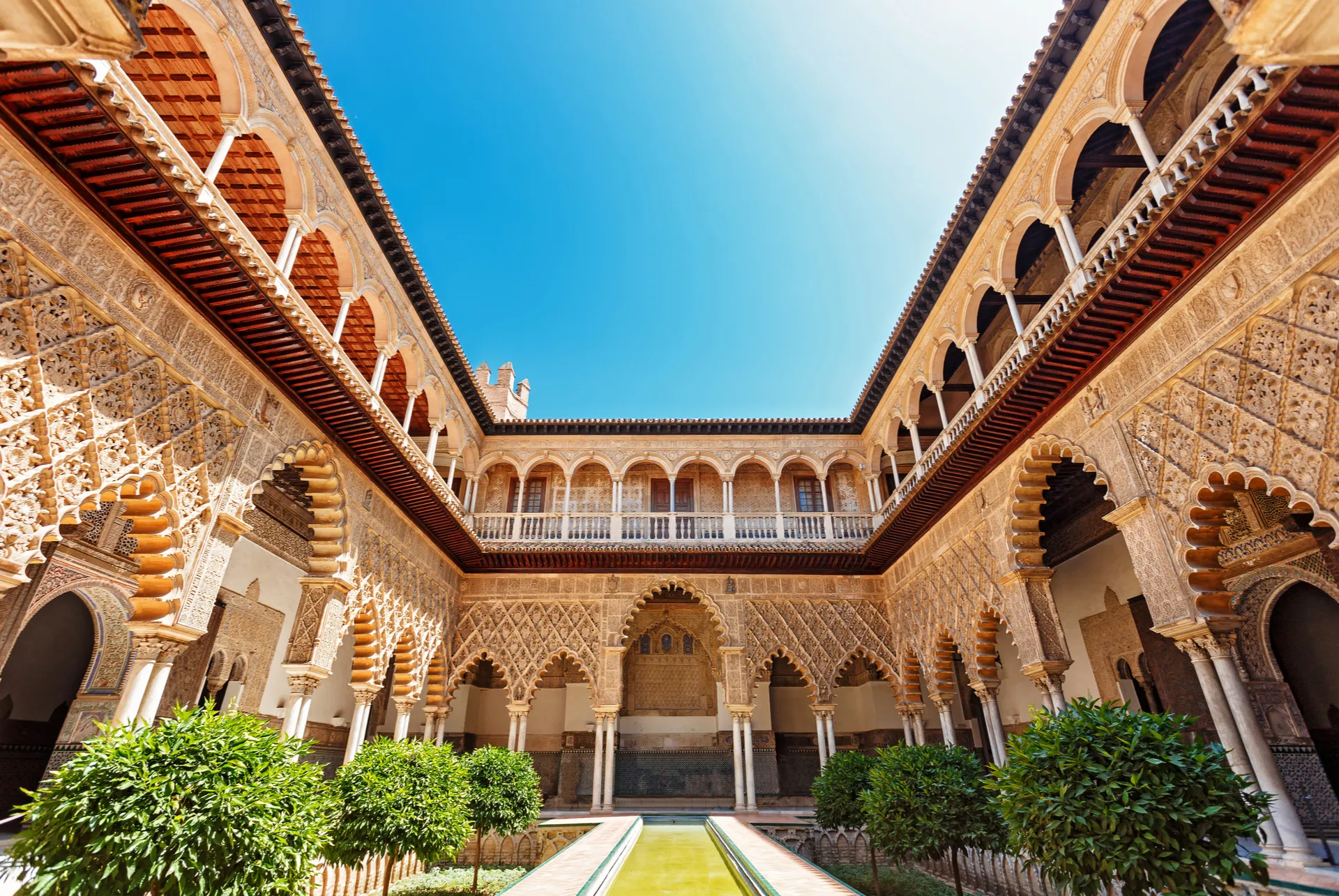 palais-alcazar-seville