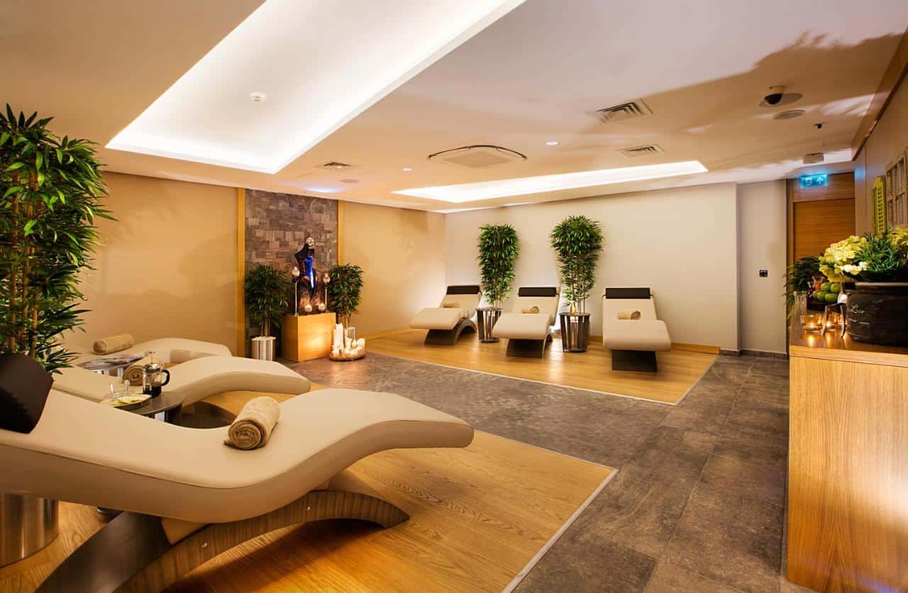 holiday inn istanbul salle
