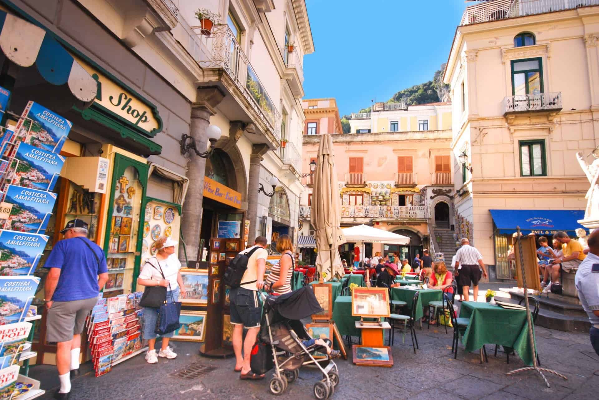 visiter naples