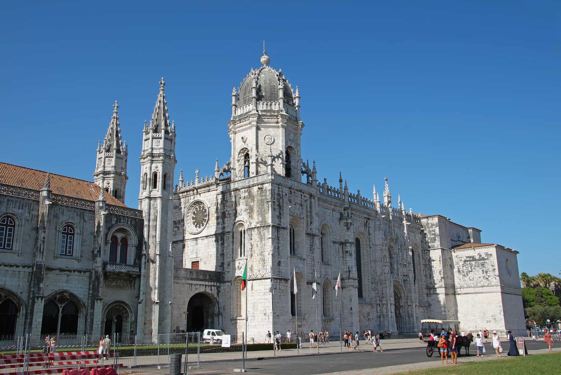 Entrée au Monastère de Jérominos