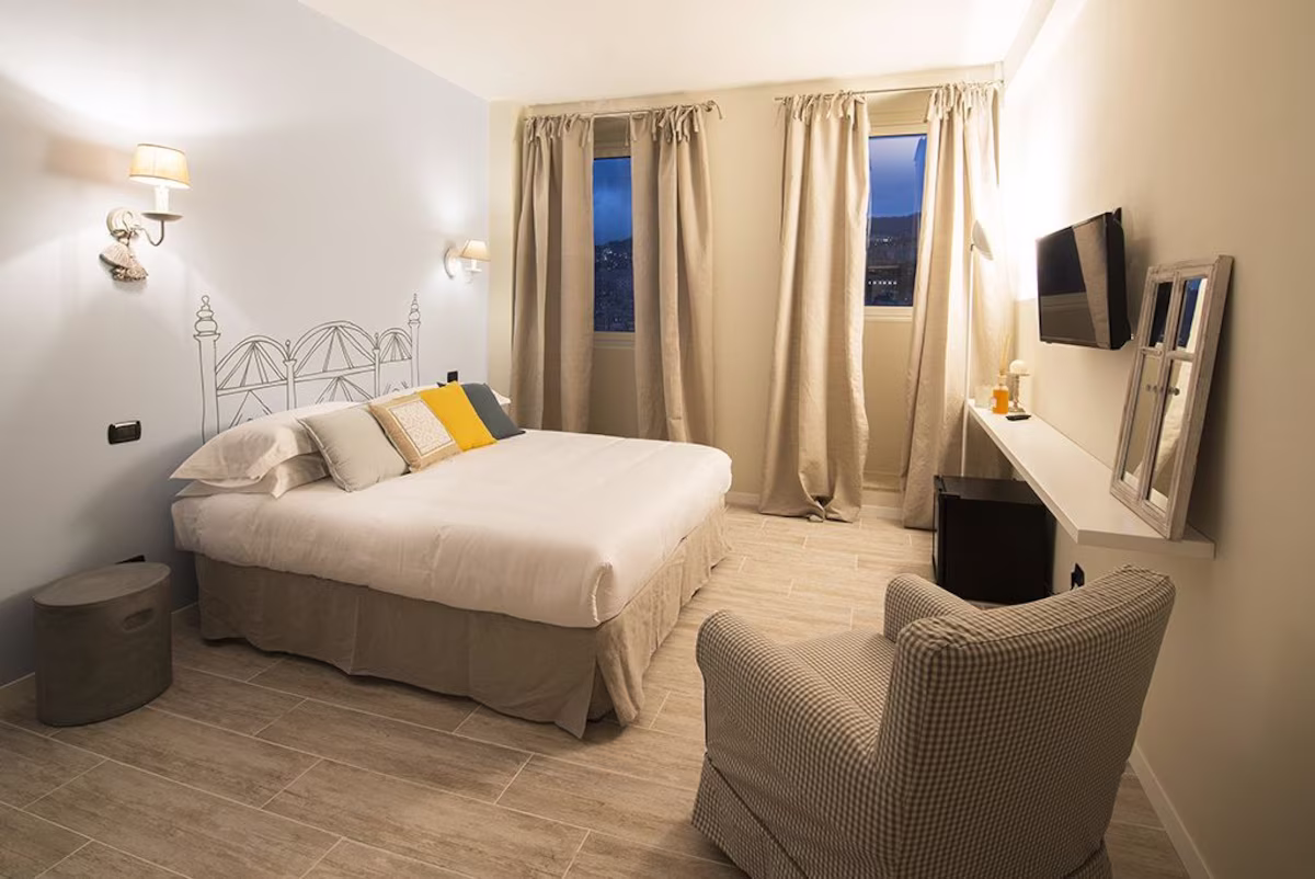 so leo guest house