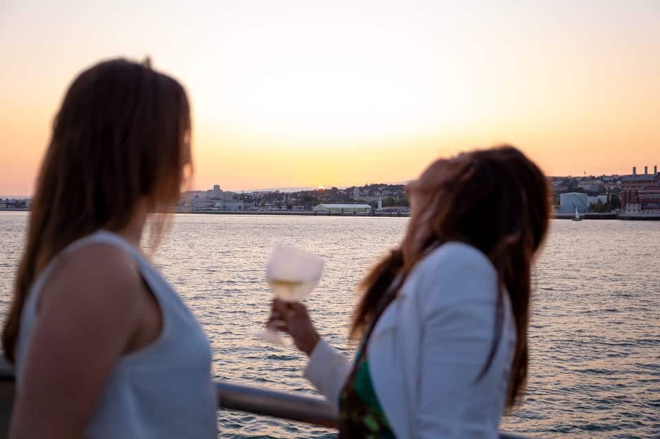 Croisière au coucher du soleil