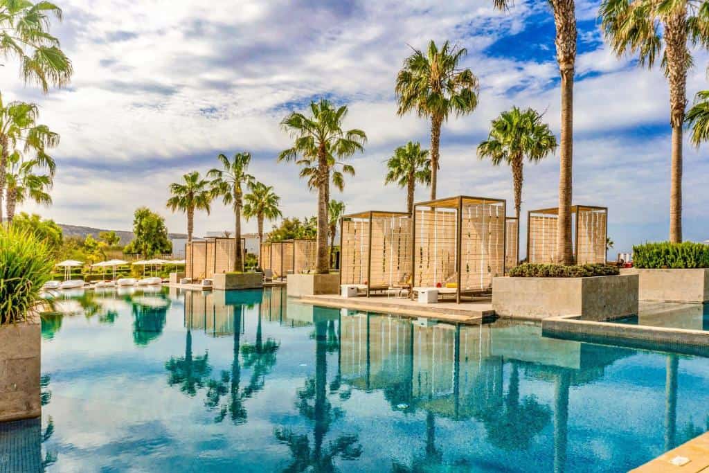 hyatt place taghazout bay road trip maroc