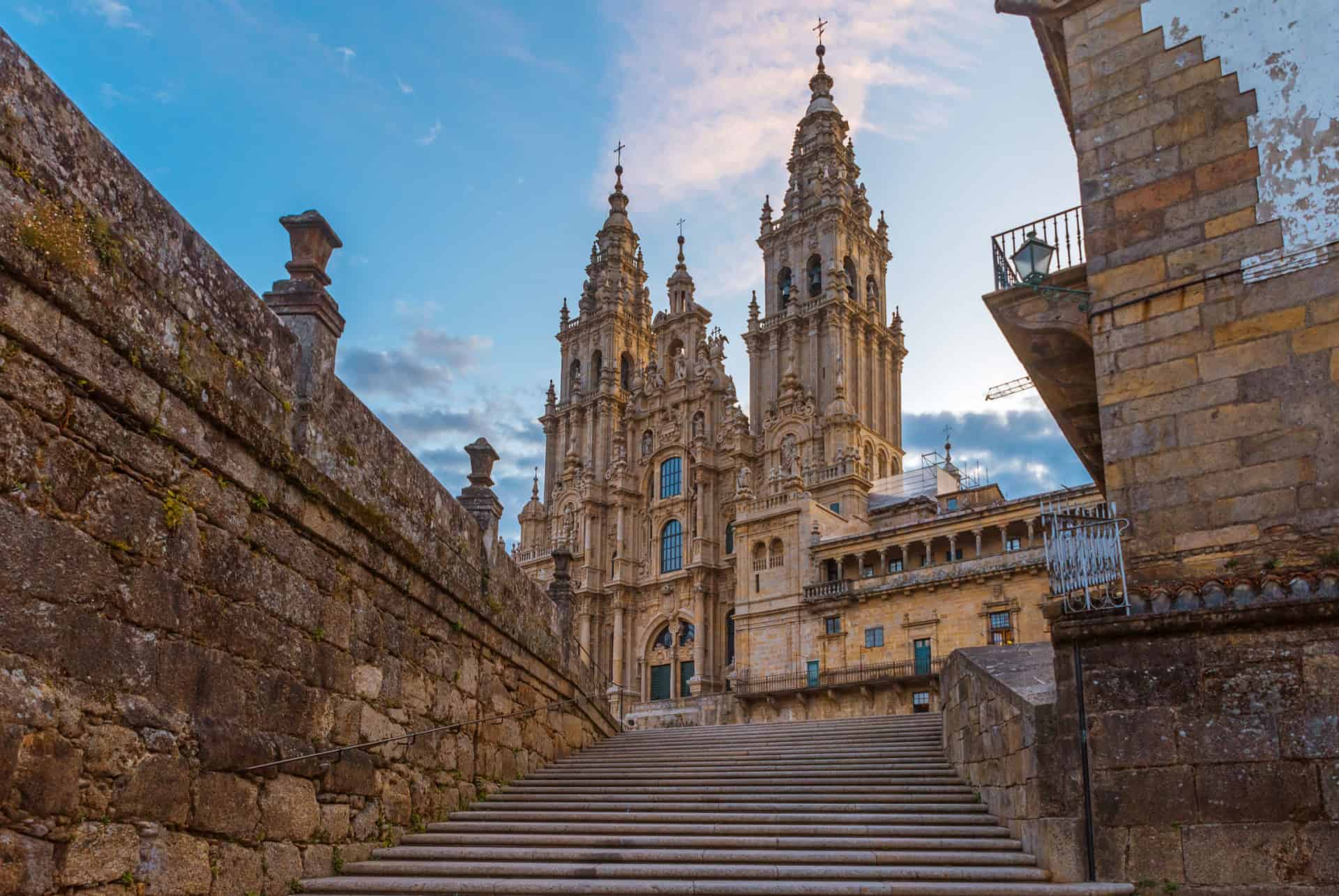 cathedrale de saint jacques de compostelle