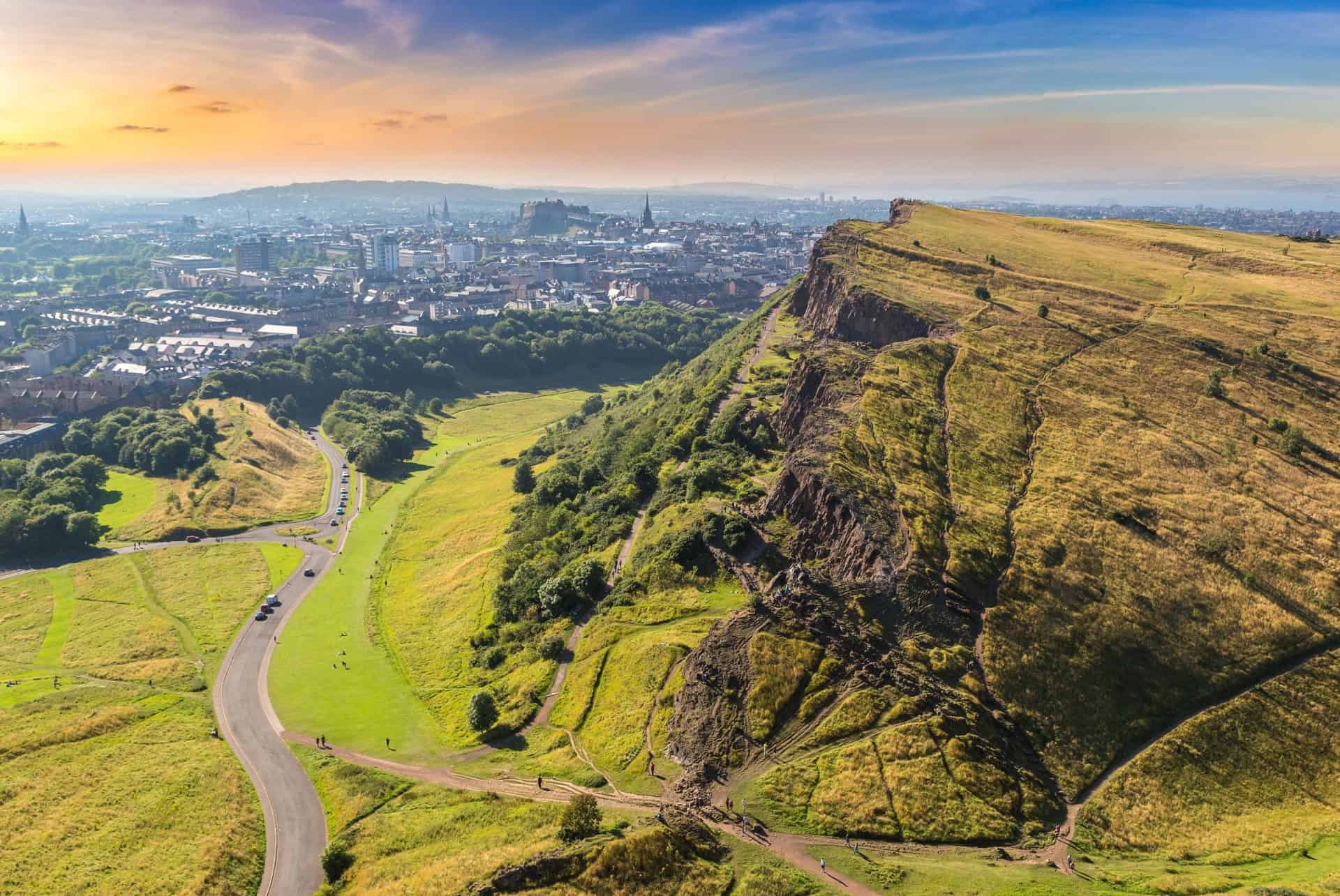arthurs seat edimbourg en juillet