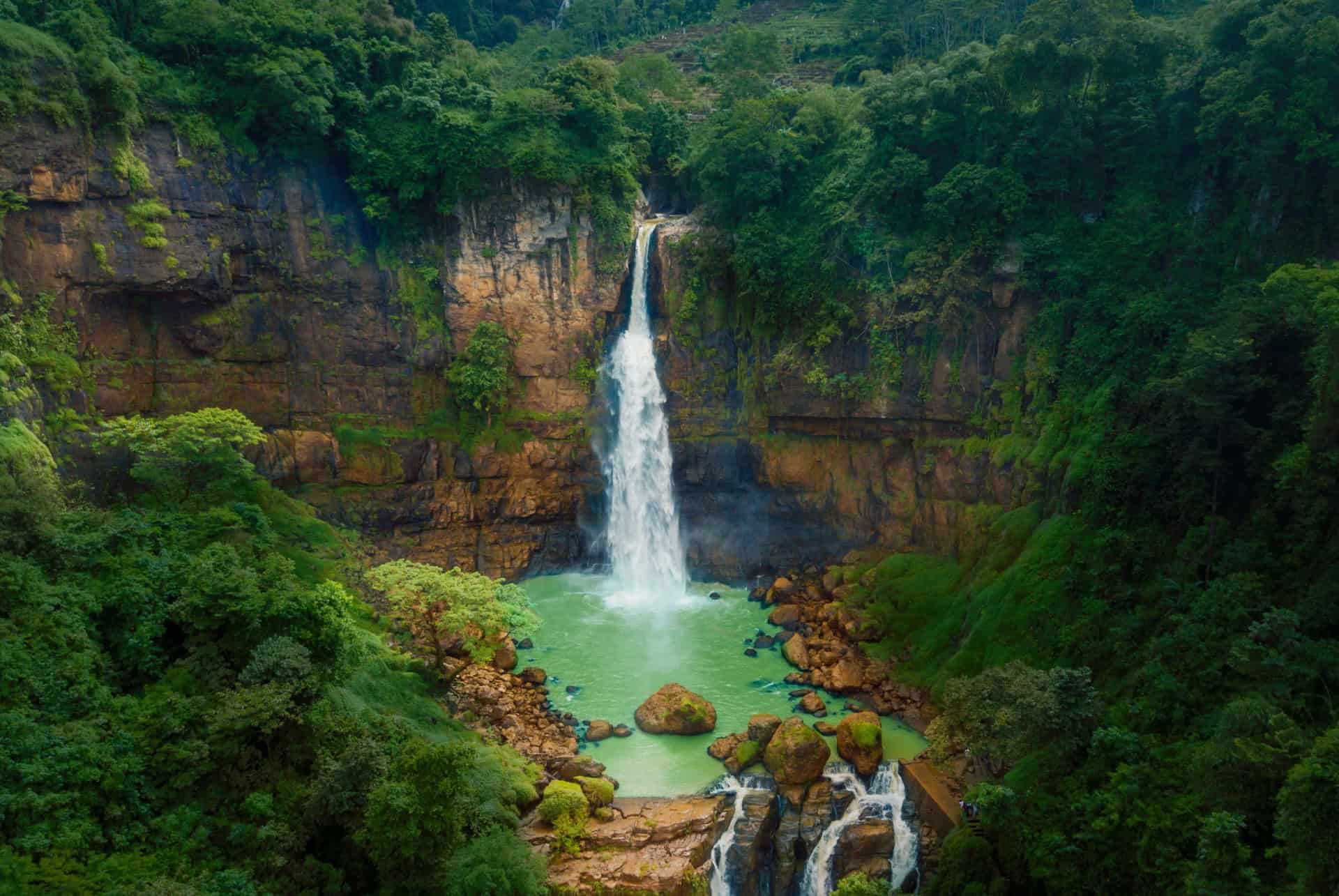 cascades a bali gitgit