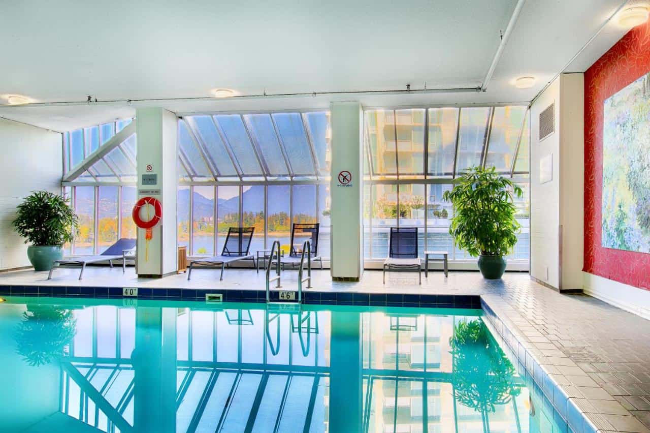pinnacle hotel harbourfront vancouver