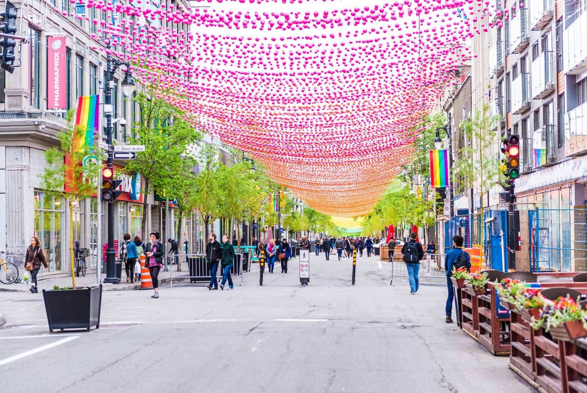 village gai montreal 2 jours
