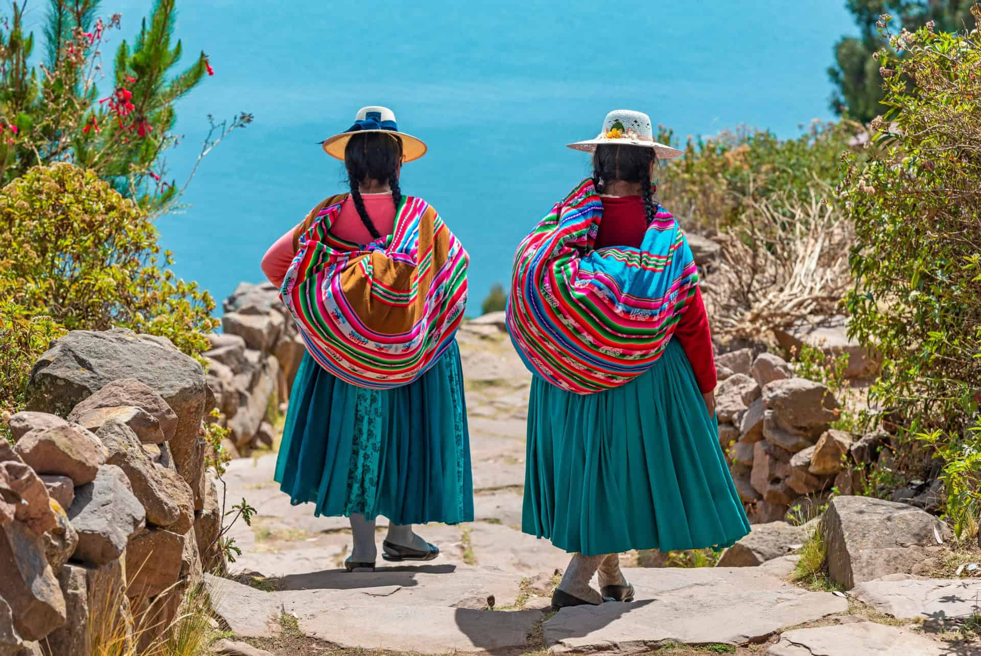 femmes quechua titicaca perou