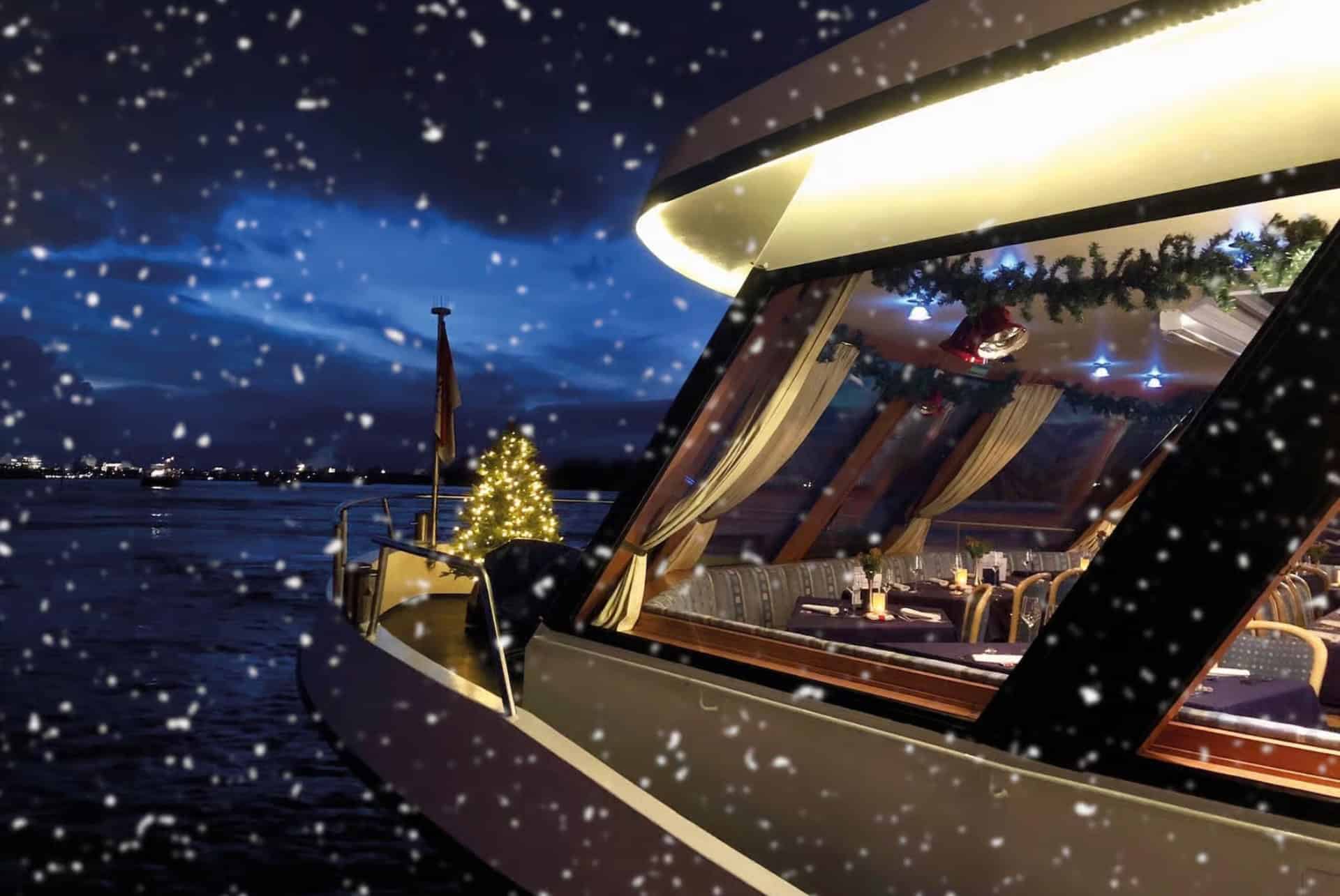 Croisière hivernale avec musique festive