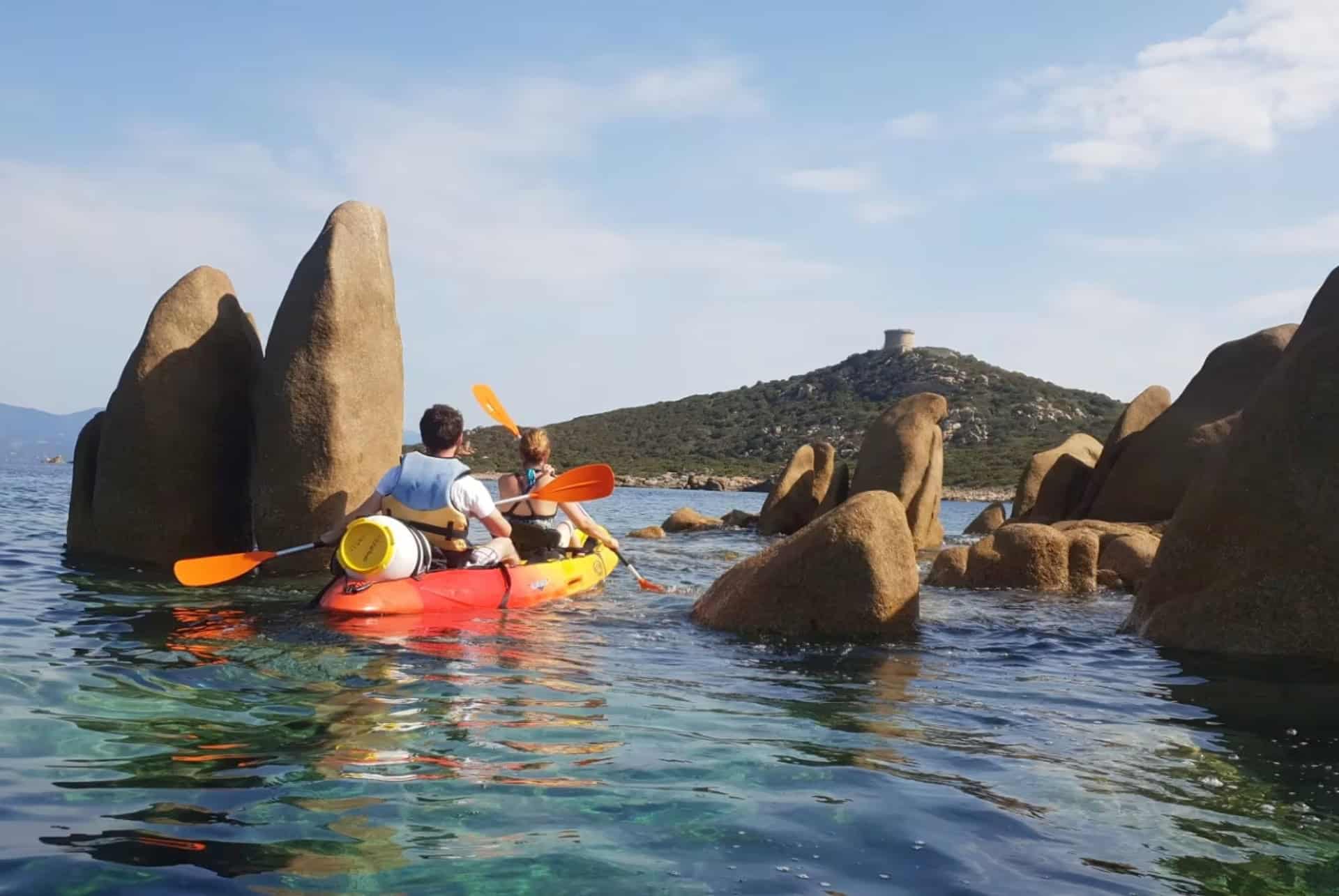 Randonnée en kayak de mer dans la baie de Campomoro