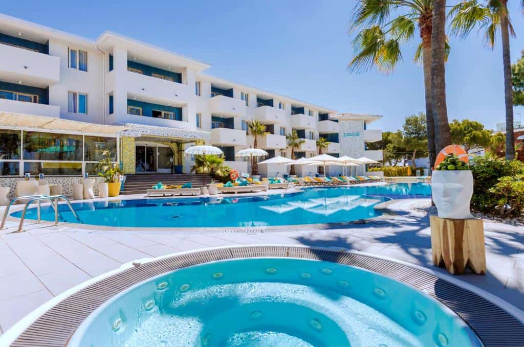 sotavento club apartments