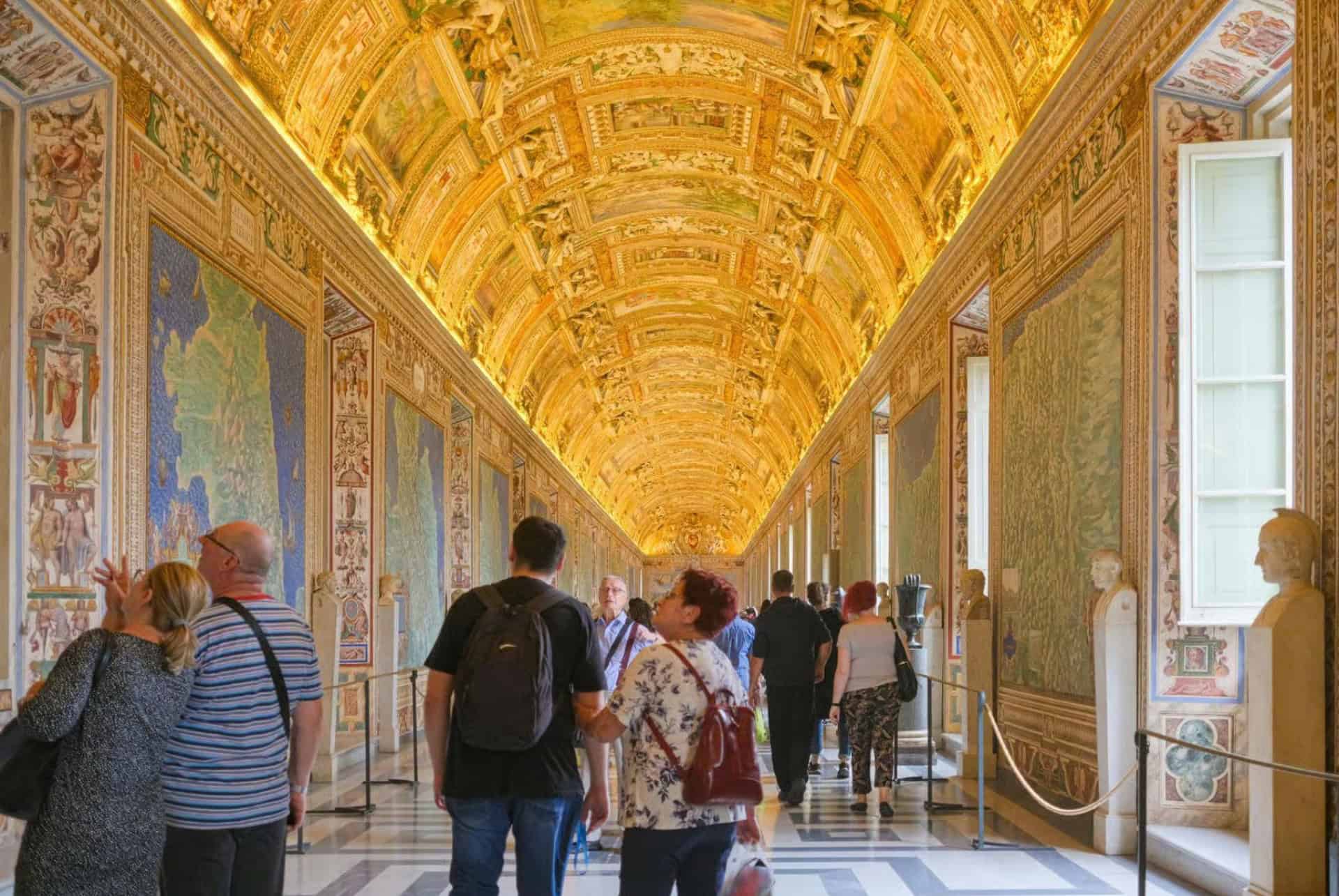 Visite guidée combinée musées du Vatican