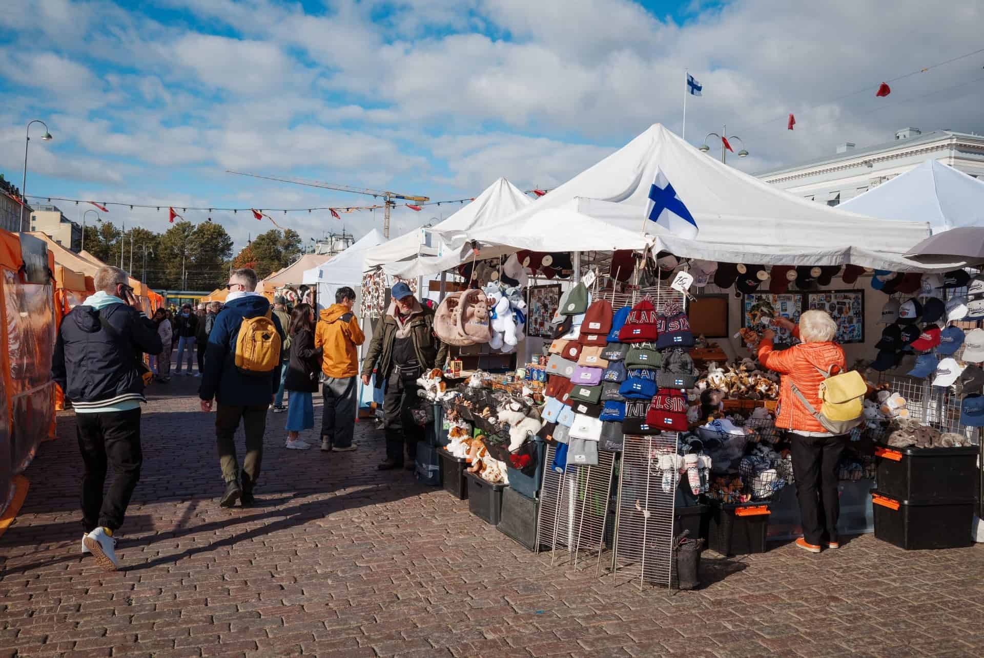 marches helsinki finlande avril