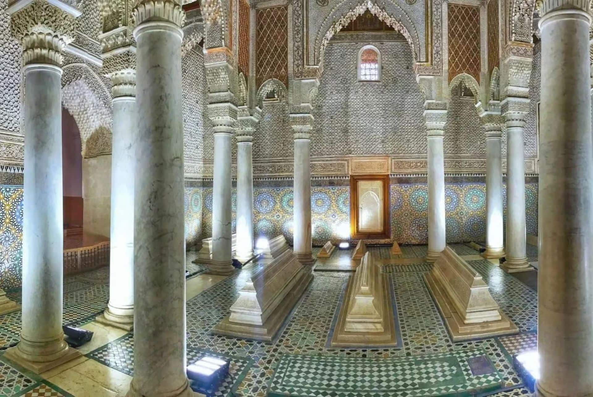 Visite des tombeaux Saadiens, du Palais de la Bahia, du Souk et de la Médina