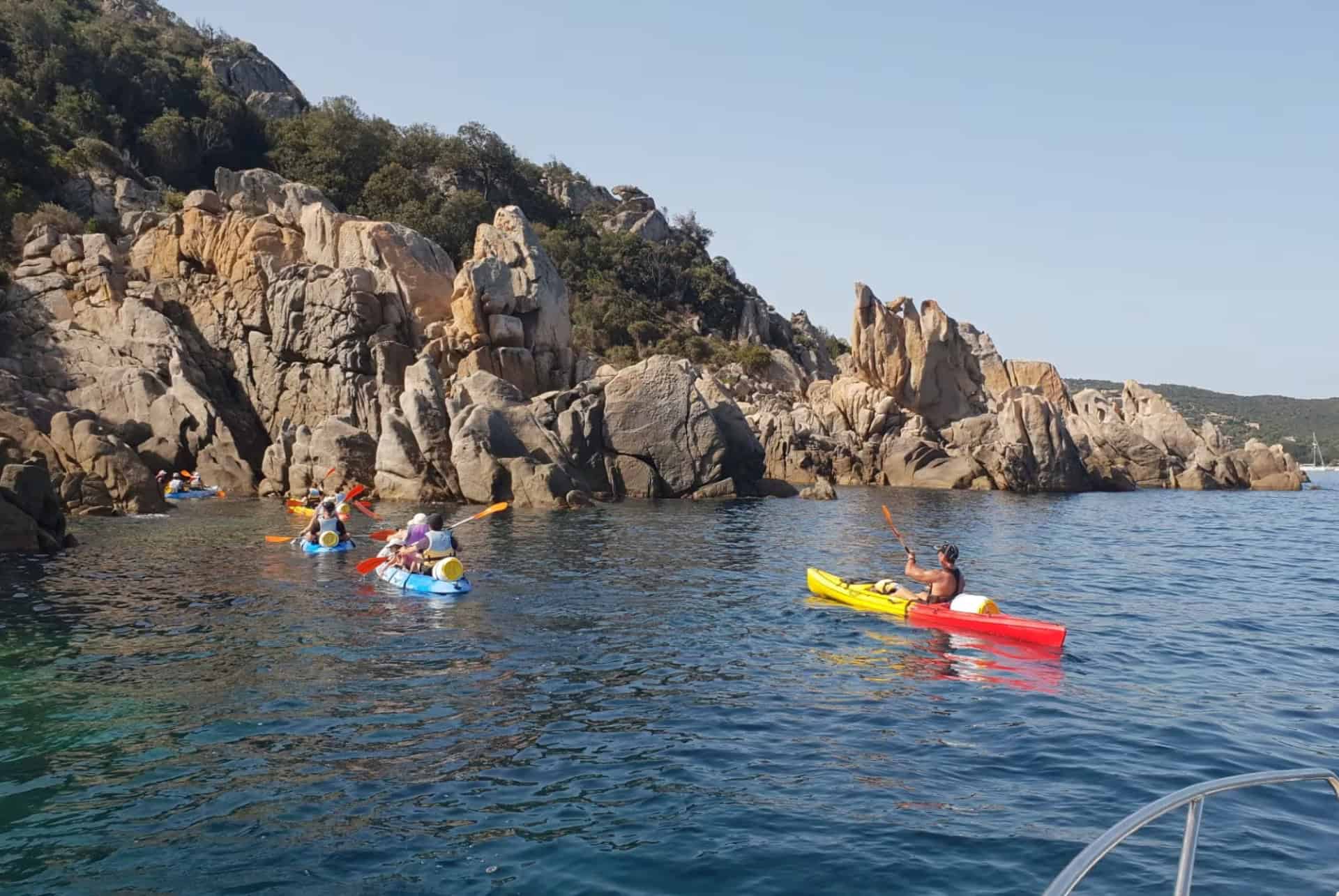 Randonnée en kayak de mer dans la baie de Campomoro