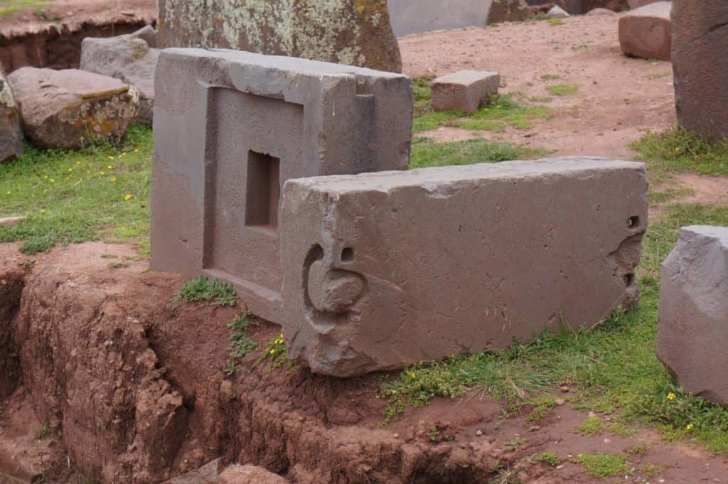 Puma Punku, Tiwanaku, jointures metallique