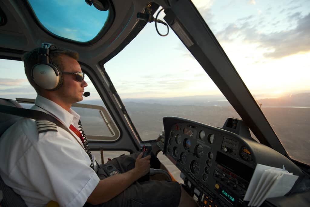 pilote helicoptere las vegas grand canyon