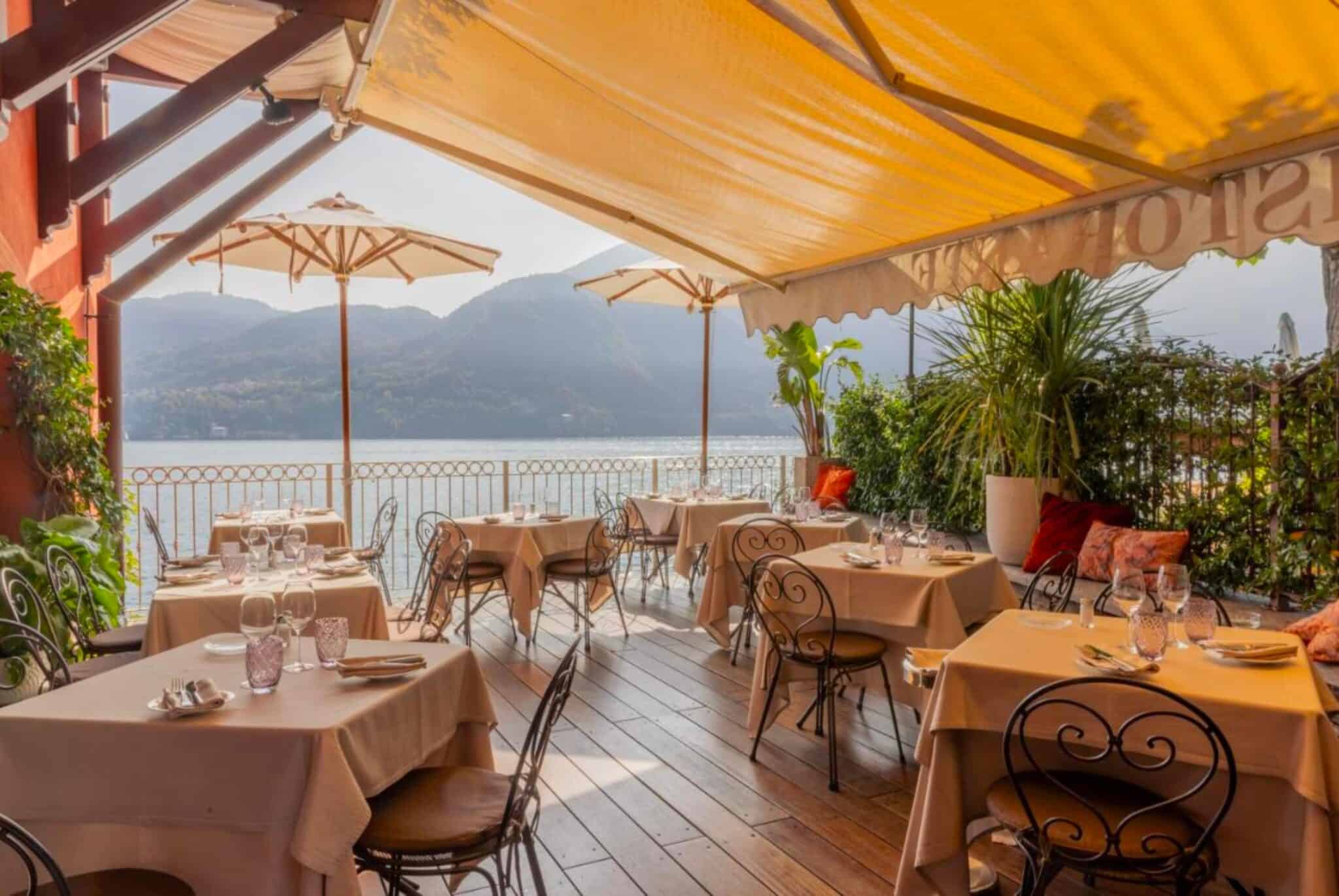 Tapisserie Murale 'La Terrasse Au Lac De Côme' – Fin 18e Siècle – 215 X 124 Cm – Occasion