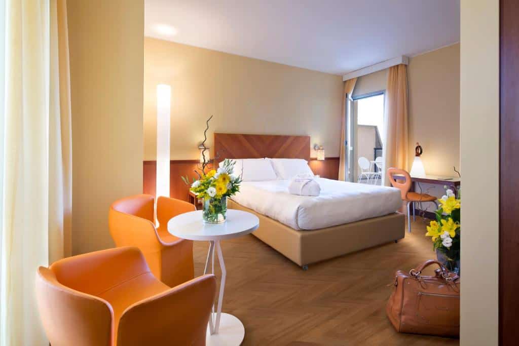 unahotels mediterraneo milano