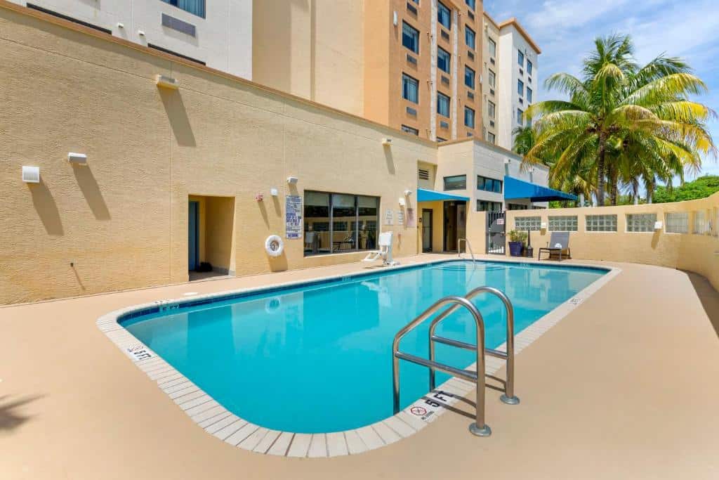 best western plus kendall airport amp suites