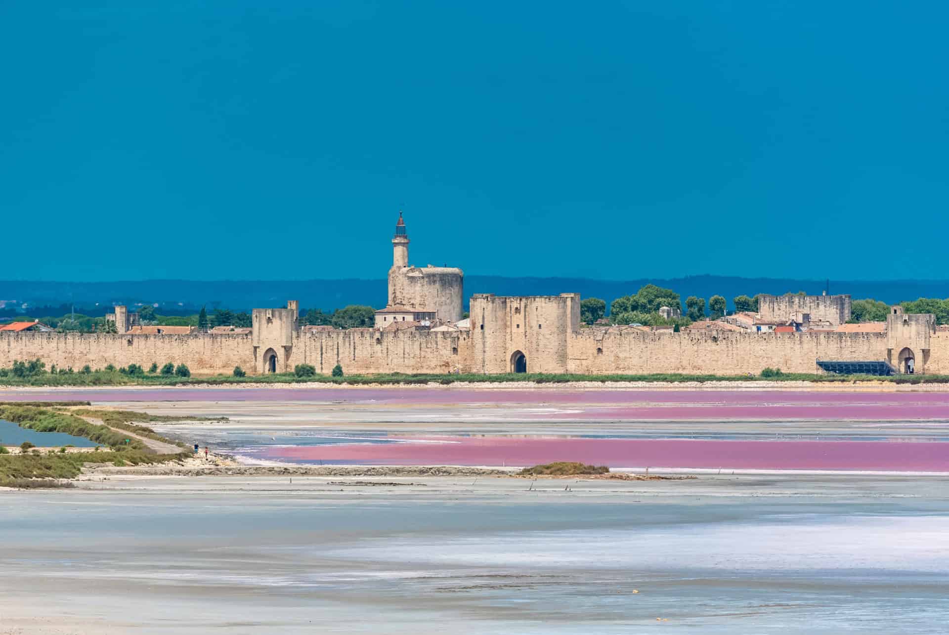 aigues mortes camargue salins