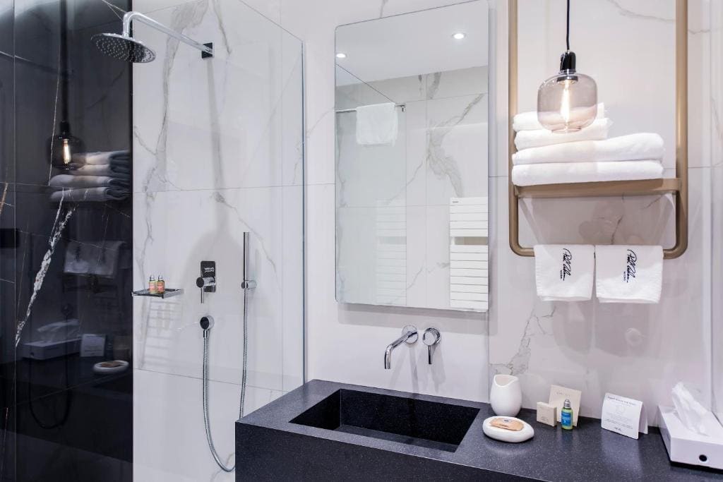 dormir zagreb pod zidom