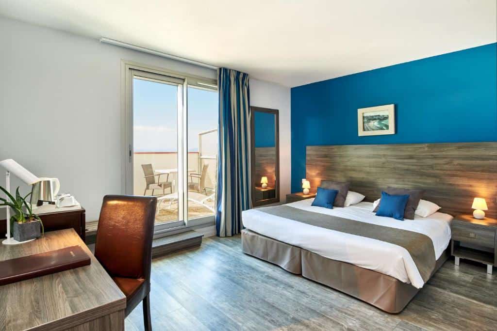 hotel le biarritz chambre