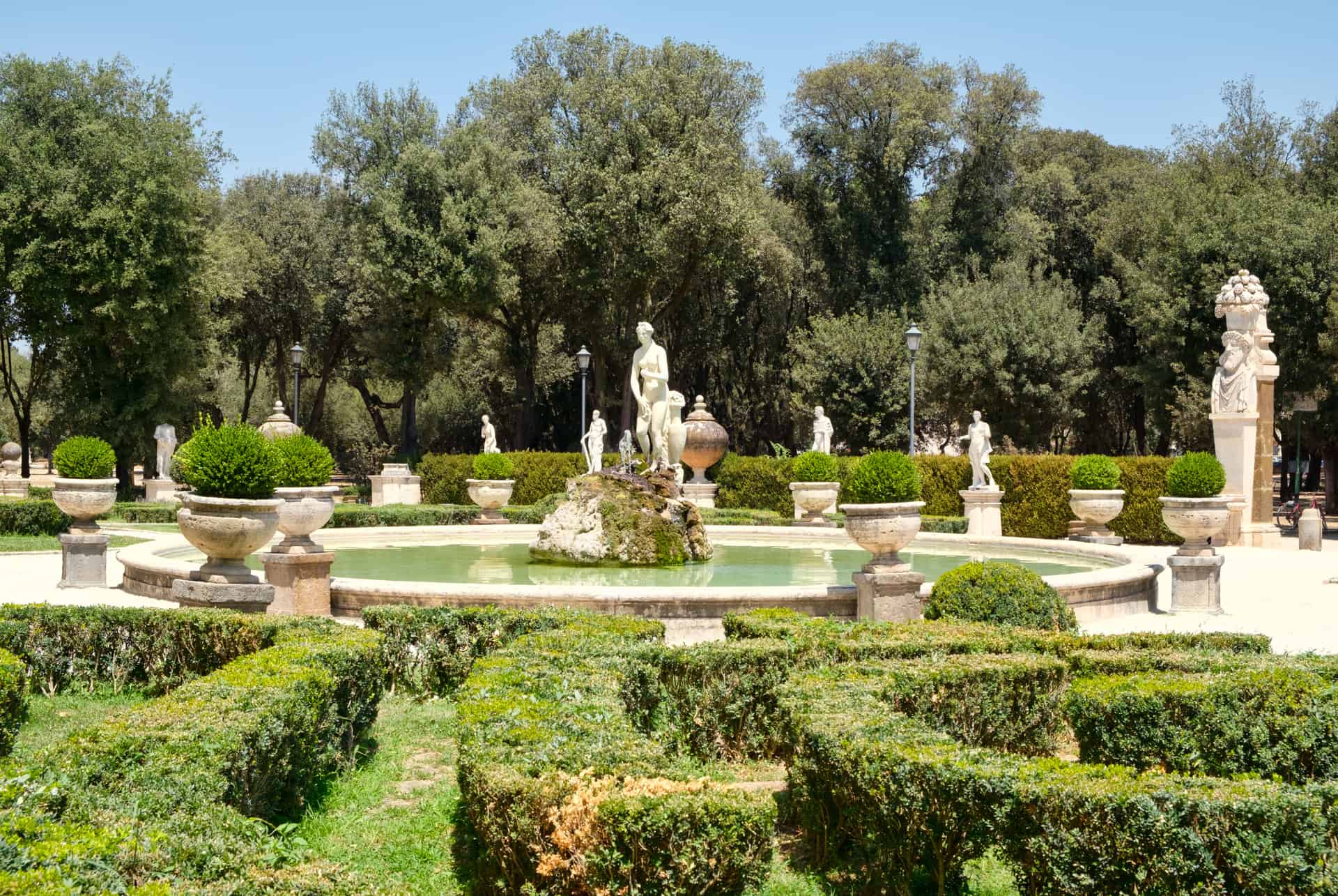 jardins villa borghese rome en avril