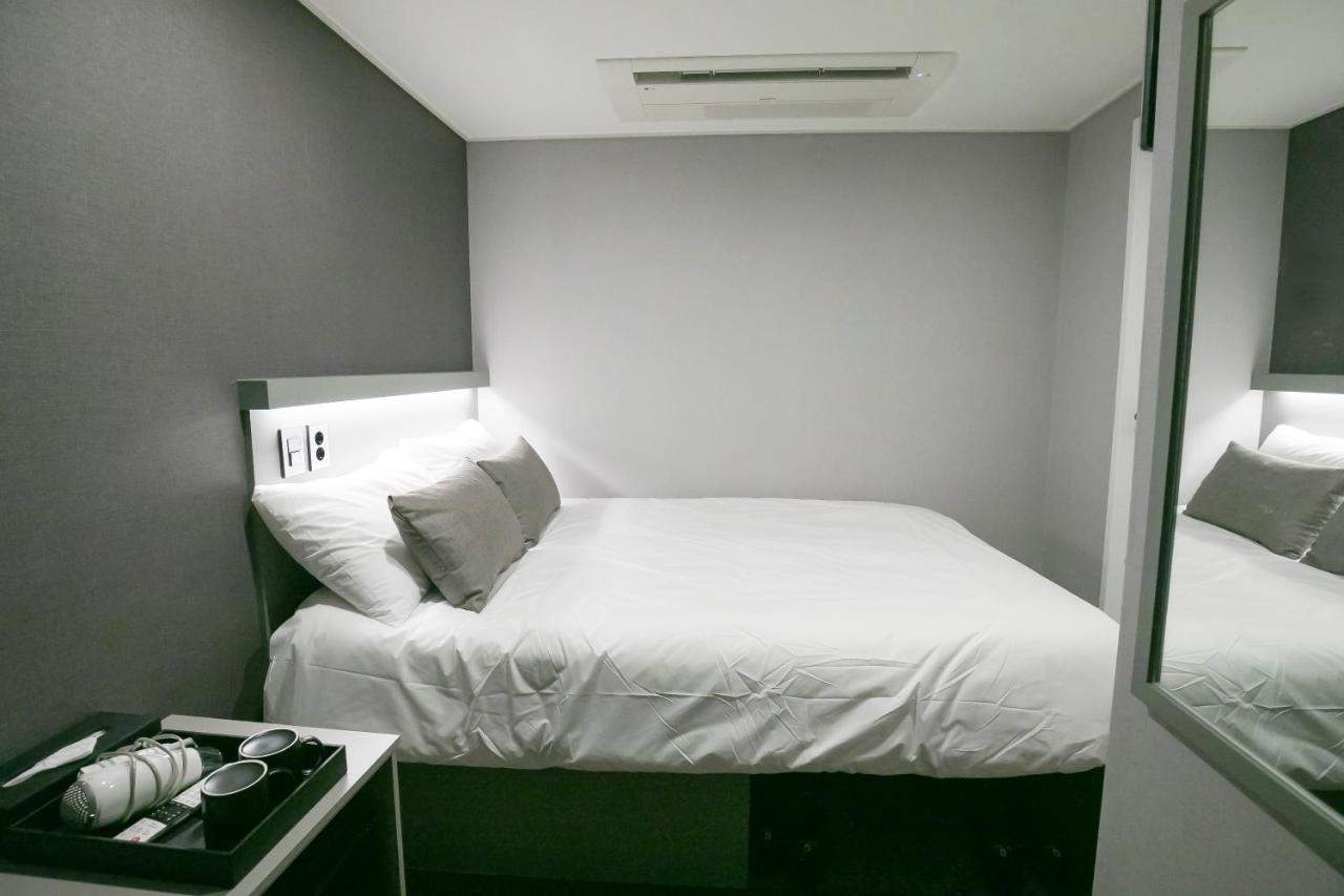 ou dormir a seoul myeongdong chambre