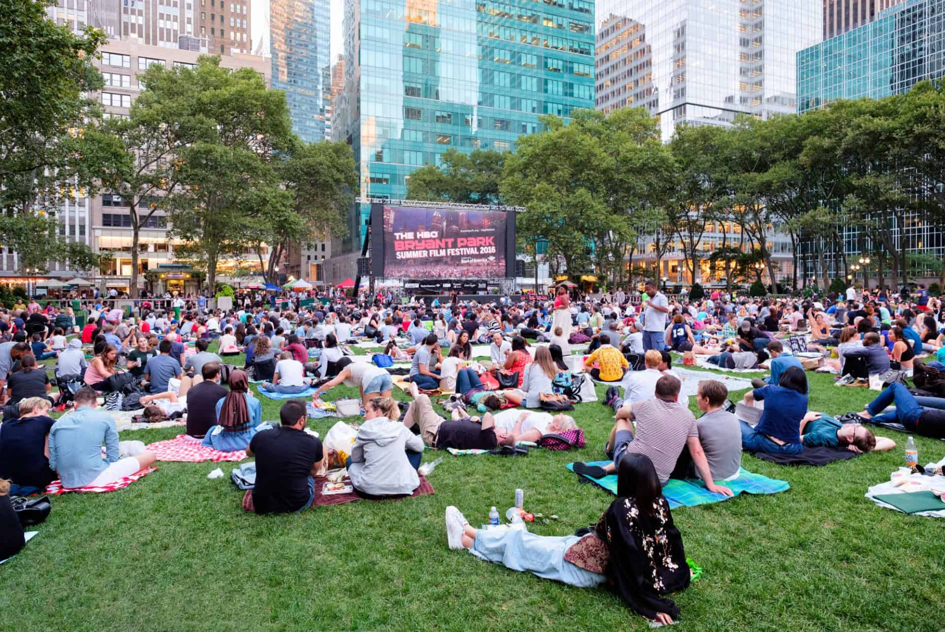 bryant park movie nights new york juillet