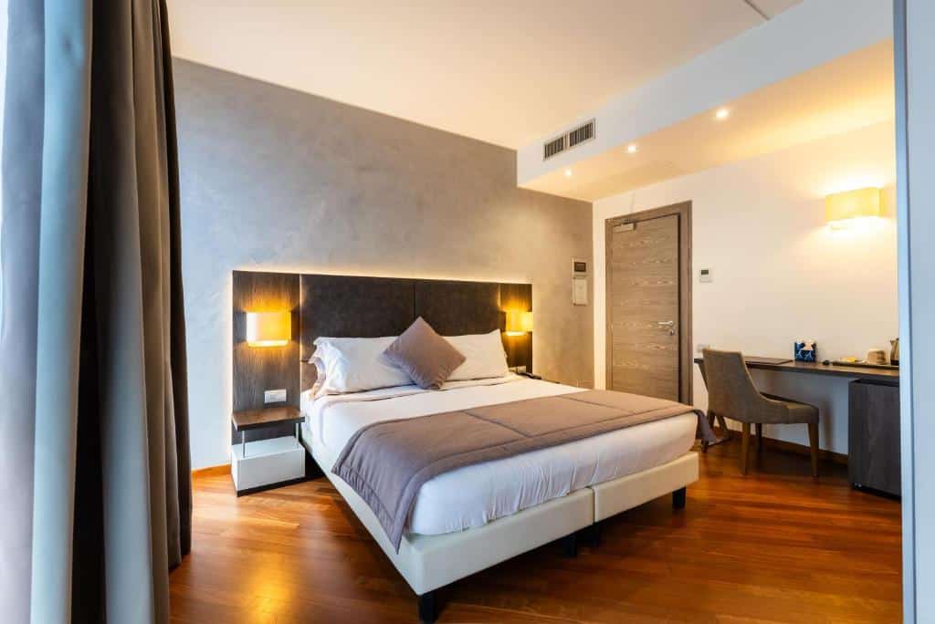 hotel como