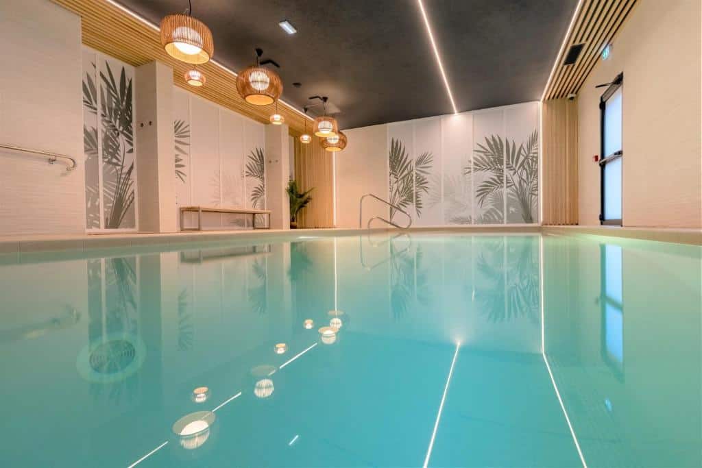 padja hotel spa vannes piscine