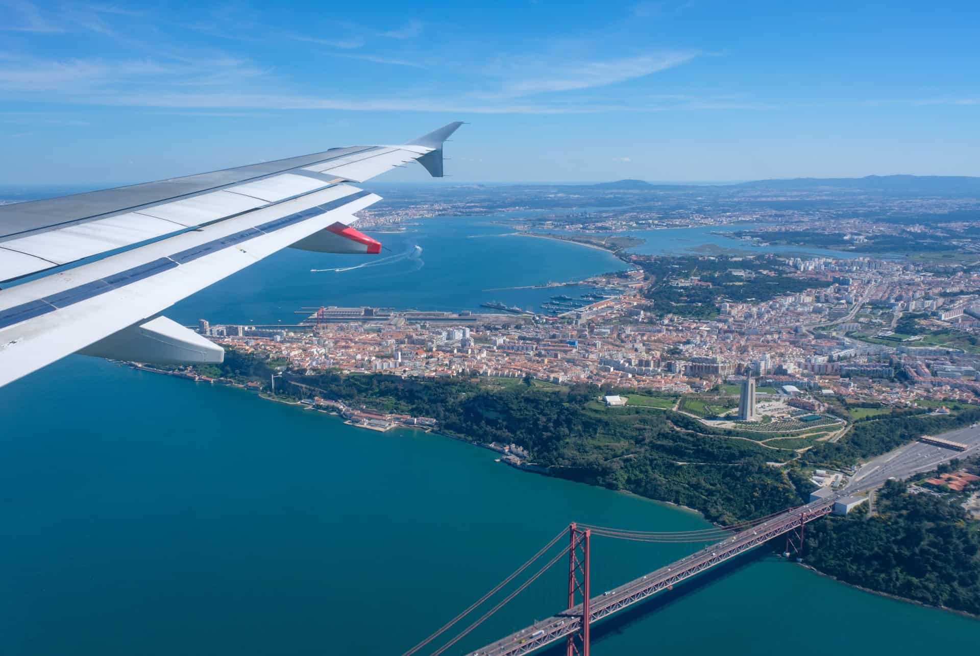 se rendre a lisbonne en avion