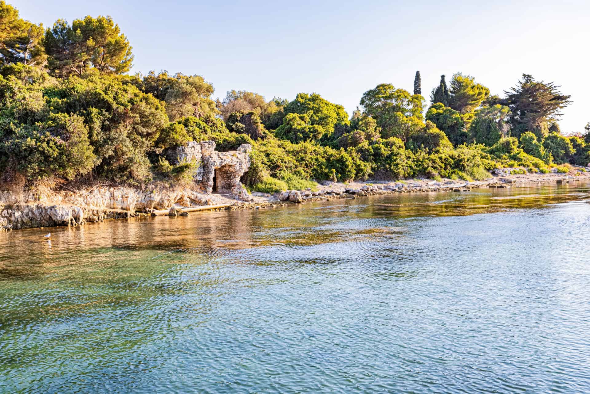 iles de lerins sainte marguerite