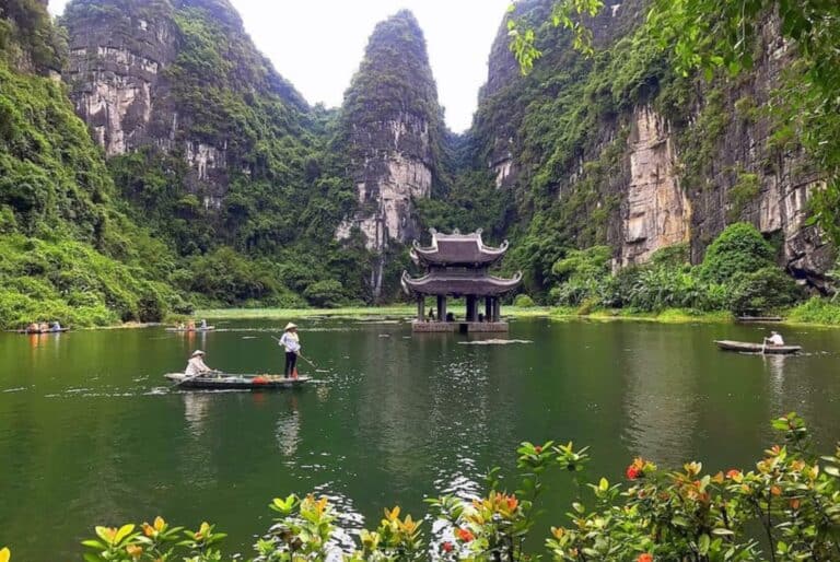 Excursion à Ninh Binh, Trang An, Bai Dinh et à la grotte de Mua