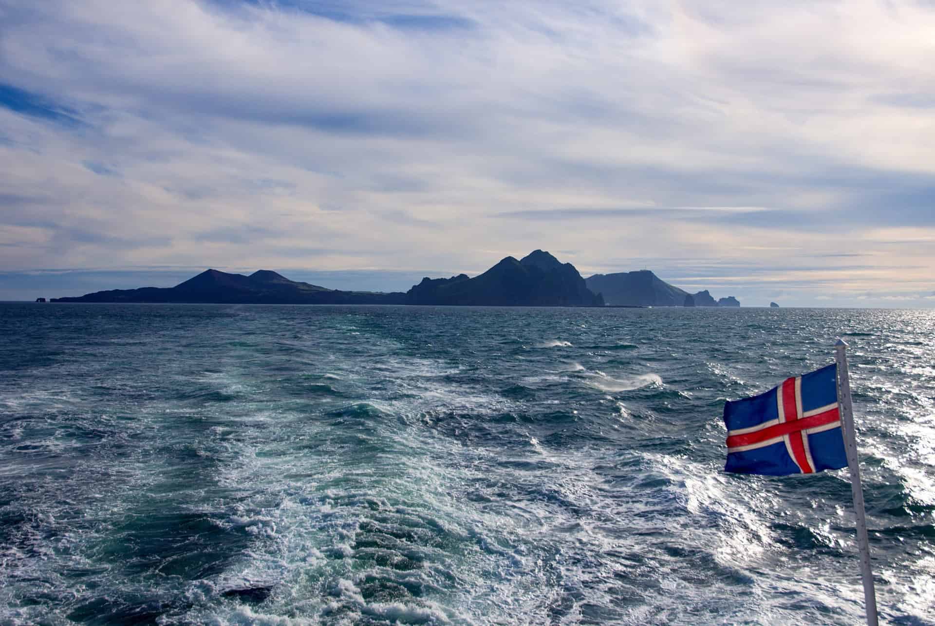 prendre le ferry pour l'islande