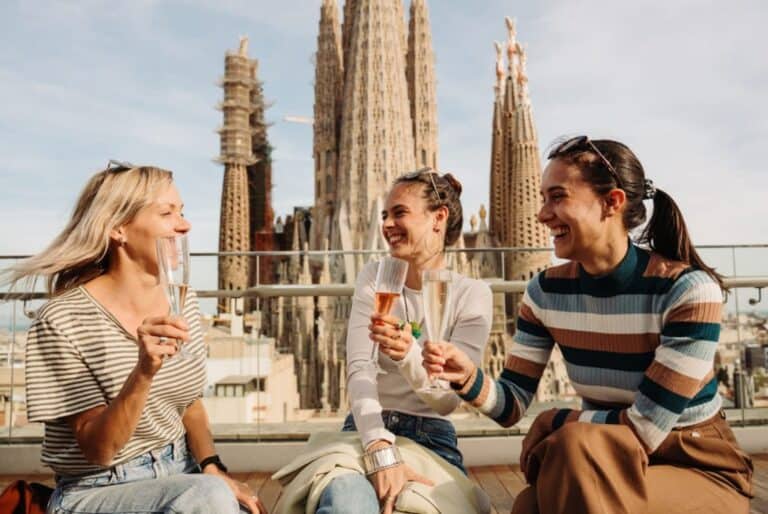 Visite guidée en soirée avec cava