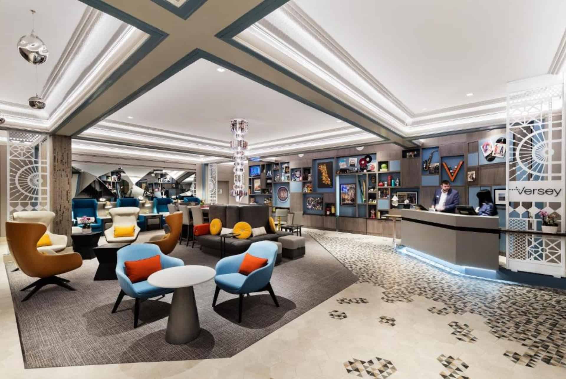 hotel versey chicago