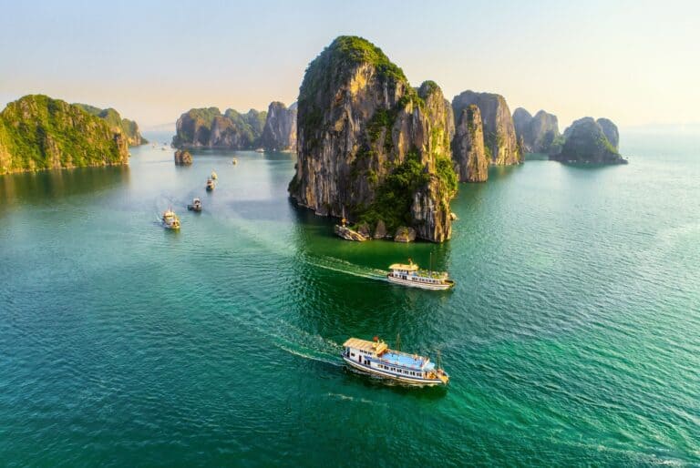 Croisière dans la baie d'Halong depuis Hanoï