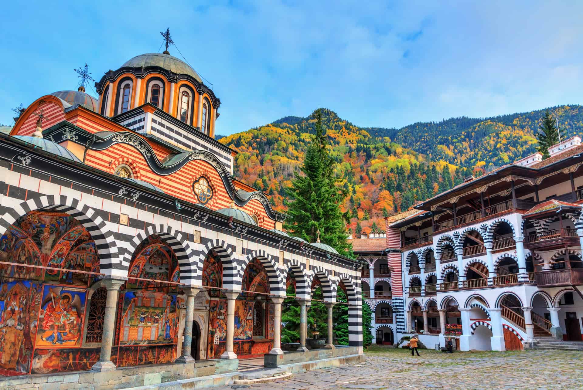 que faire en bulgarie visiter le monastere de rila