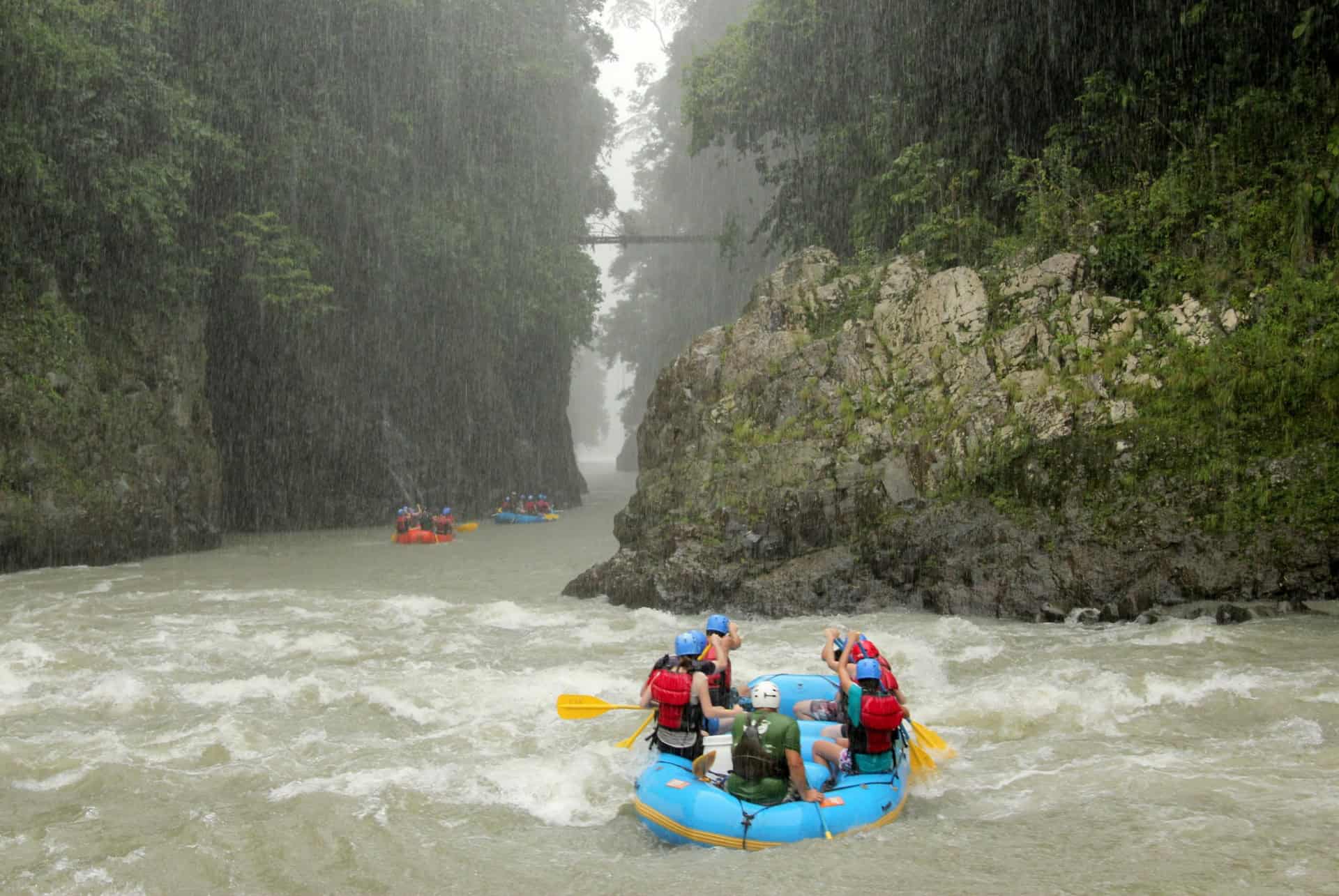 rafting rio pacuare costa rica