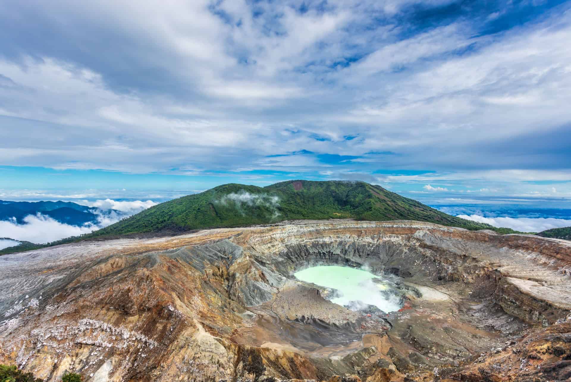 volcan poas costa rica