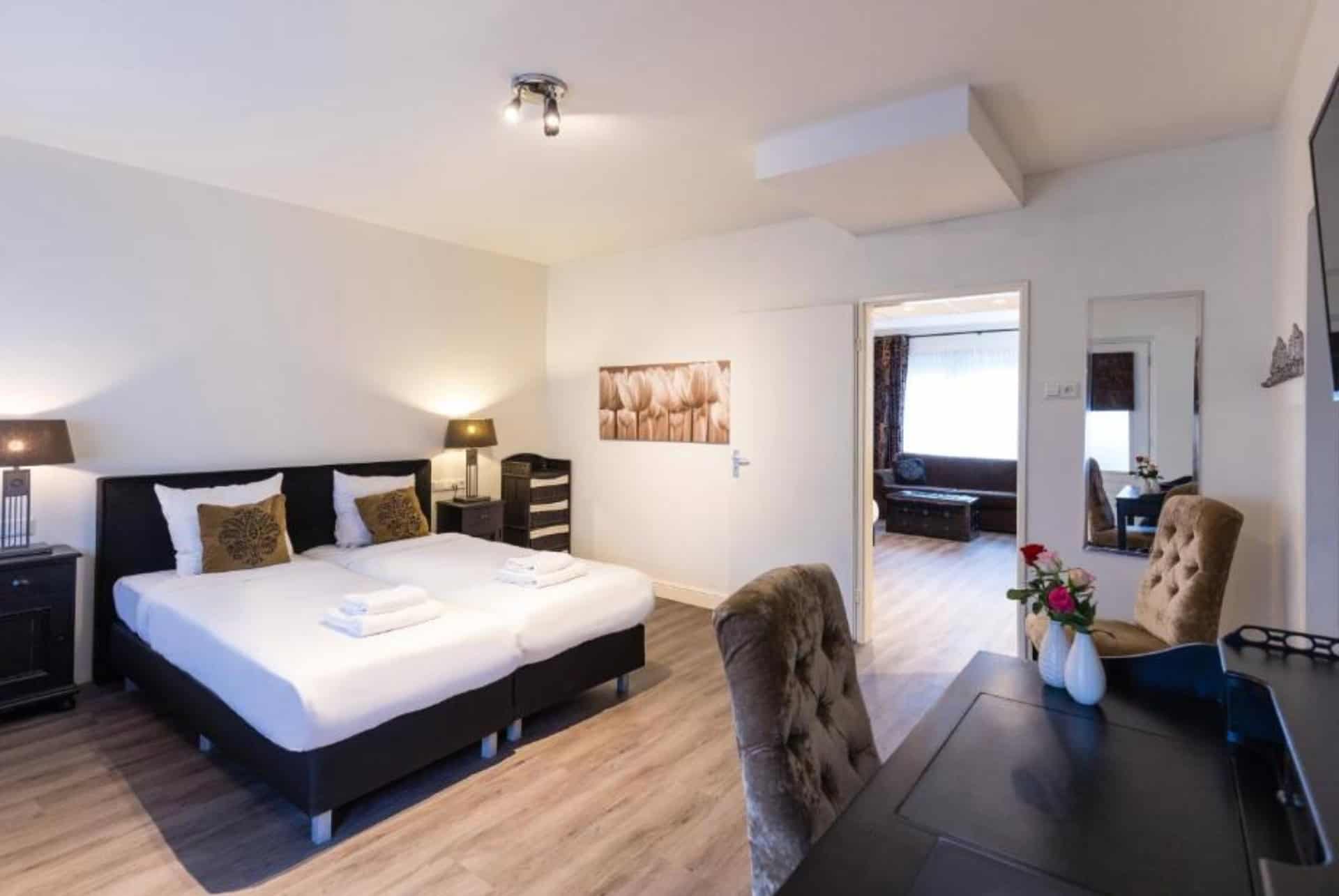 hotel de duif champs de tulipes en hollande