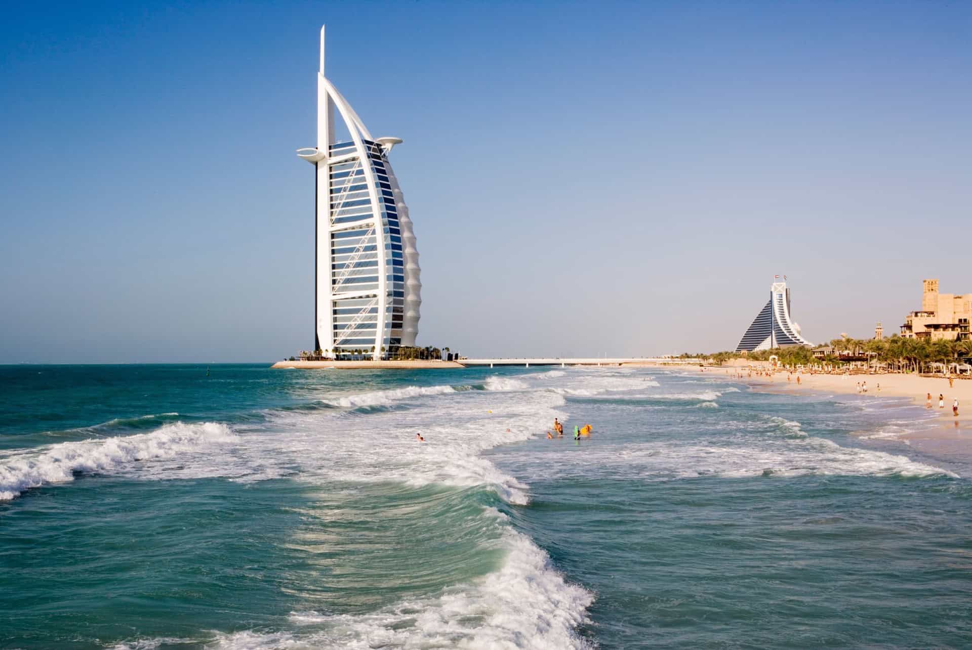 jumeirah beach burj al arab dubai