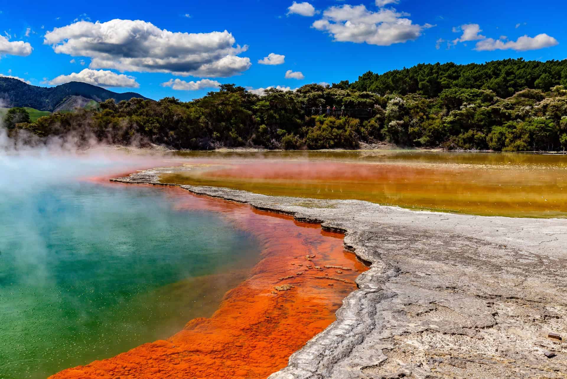 parc geothermique wai-o-tapu rotorua nouvelle zelande