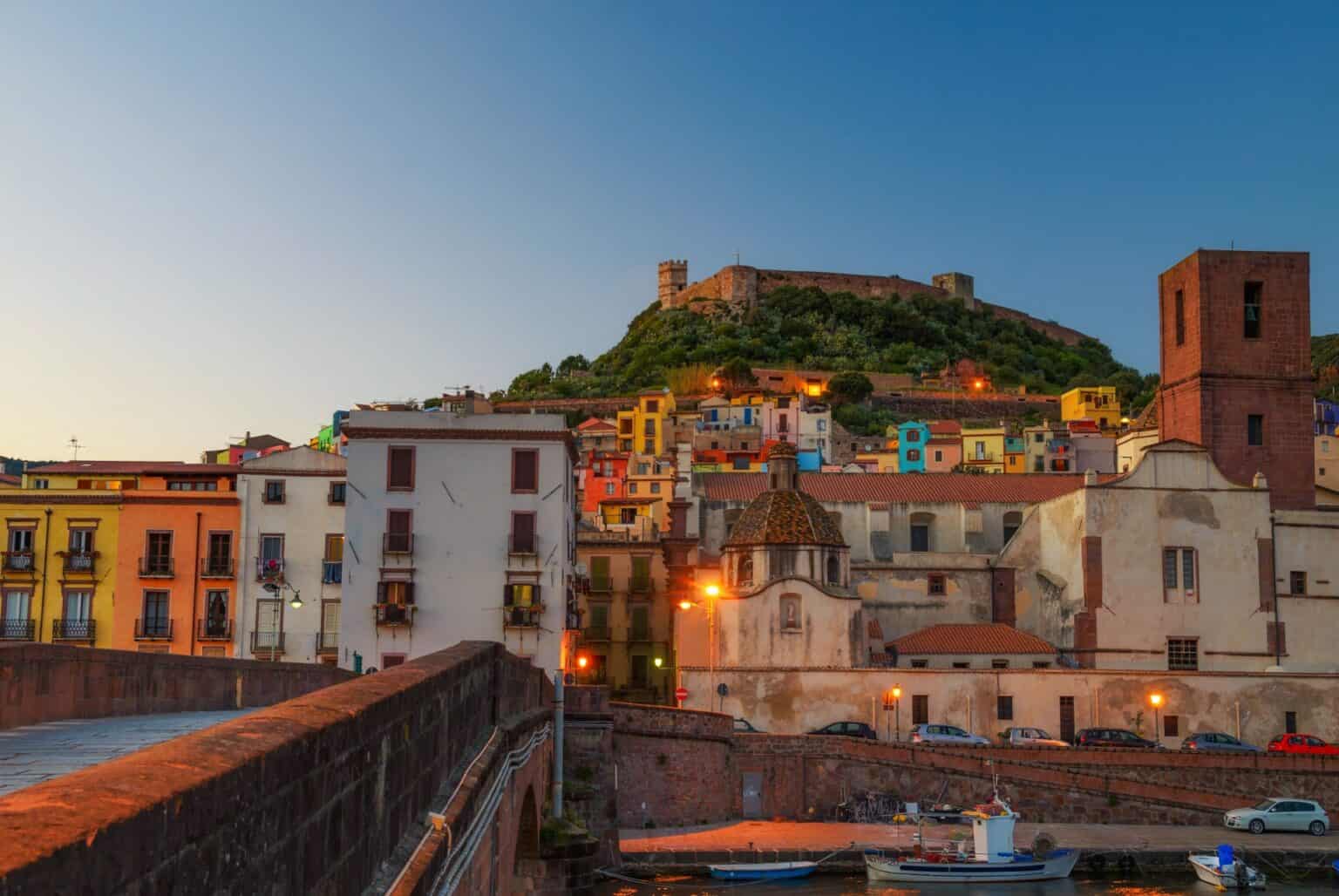 O aller en sardaigne les lieux incontournables d couvrir