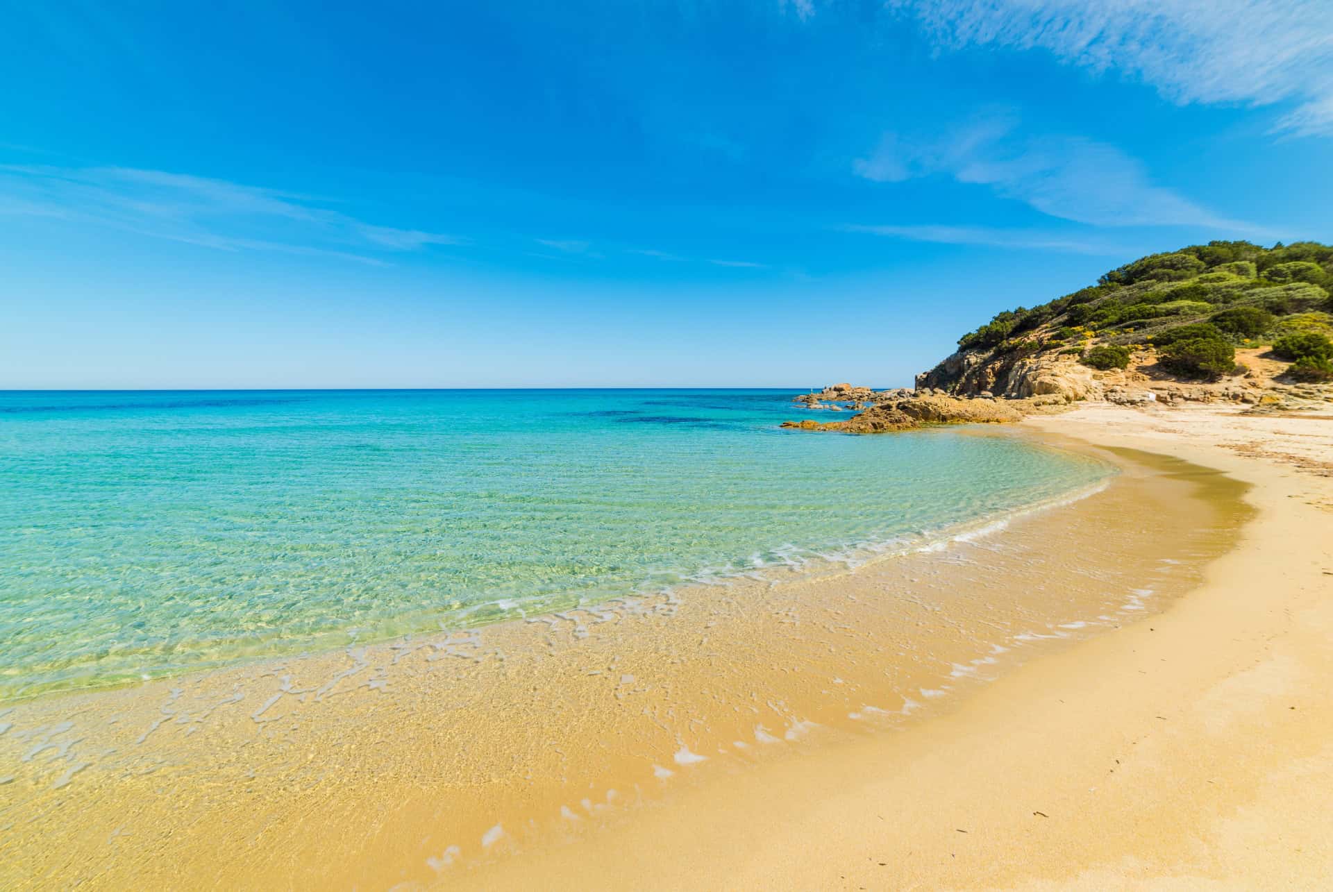 sardaigne en juin cala sinzias