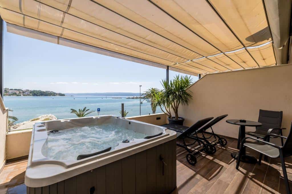 sea view luxury rooms